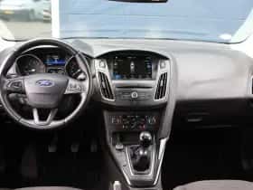 Ford Focus (2018) thumbnail 12