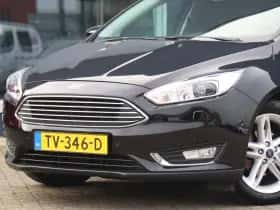 Ford Focus (2018) thumbnail 5