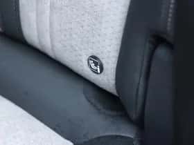 Peugeot 3008 (2021) thumbnail 11