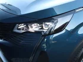Peugeot 3008 (2021) thumbnail 18