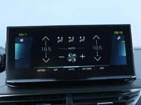Peugeot 3008 (2021) thumbnail 28