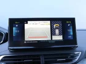 Peugeot 3008 (2021) thumbnail 32