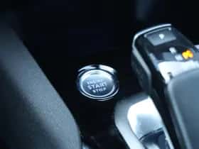 Peugeot 3008 (2021) thumbnail 36