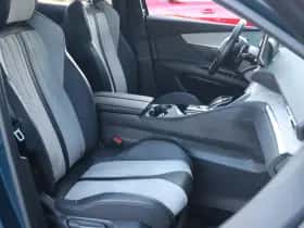 Peugeot 3008 (2021) thumbnail 6