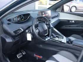 Peugeot 3008 (2021) thumbnail 7