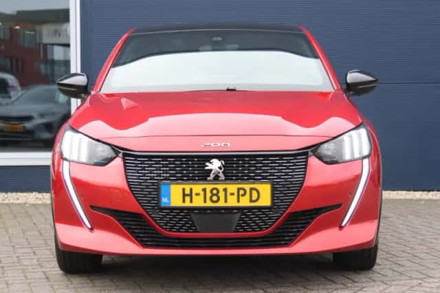 Peugeot 208 (2020) thumbnail 4