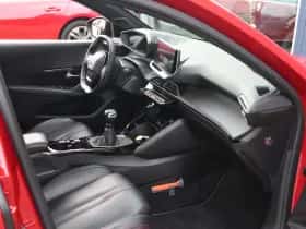 Peugeot 208 (2020) thumbnail 8