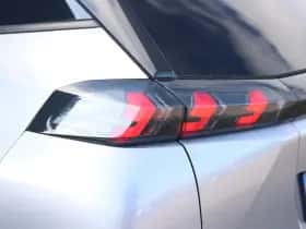Peugeot 2008 (2021) thumbnail 19