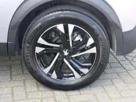Peugeot 2008 (2021) thumbnail 20