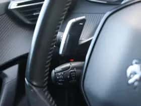 Peugeot 2008 (2021) thumbnail 26