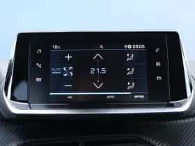 Peugeot 2008 (2021) thumbnail 30