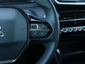 Peugeot 208 (2023) thumbnail 22