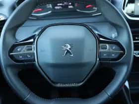 Peugeot 208 (2023) thumbnail 23
