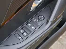 Peugeot 208 (2021) thumbnail 24