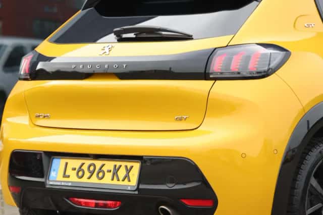 Peugeot 208 (2021) thumbnail 6