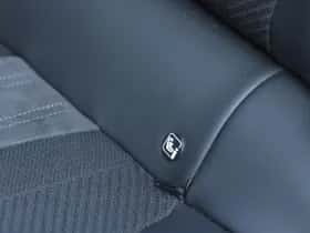 Peugeot 308 (2024) thumbnail 15