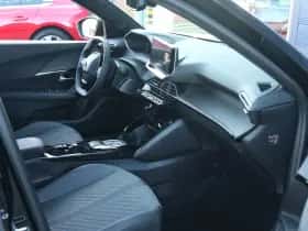 Peugeot e-2008 (2025) thumbnail 12