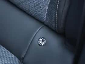 Peugeot e-2008 (2025) thumbnail 18