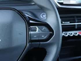 Peugeot e-2008 (2023) thumbnail 24