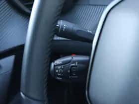 Peugeot e-2008 (2023) thumbnail 26