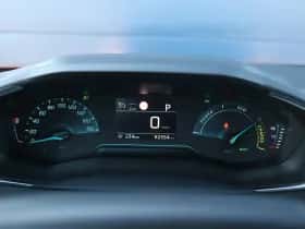 Peugeot e-2008 (2023) thumbnail 27