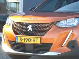 Peugeot e-2008 (2023) thumbnail 5