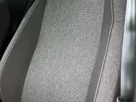 Peugeot 2008 (2025) thumbnail 15
