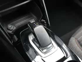 Peugeot e-2008 (2021) thumbnail 35