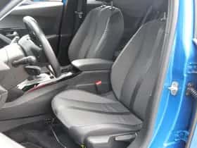 Peugeot 2008 (2021) thumbnail 11