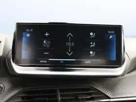 Peugeot 2008 (2021) thumbnail 29