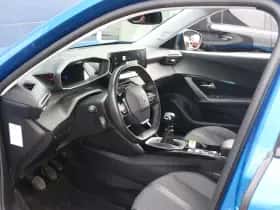 Peugeot 2008 (2021) thumbnail 10