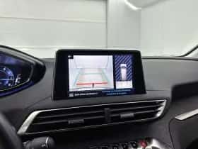 Peugeot 5008 (2020) thumbnail 17