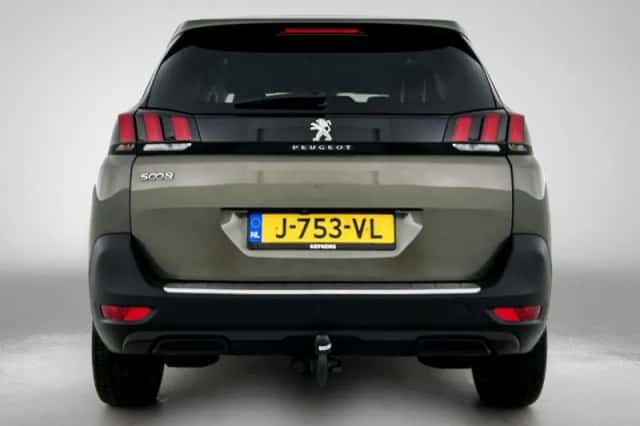 Peugeot 5008 (2020) thumbnail 5
