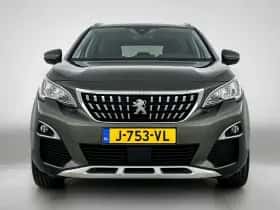 Peugeot 5008 (2020) thumbnail 9