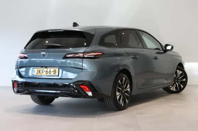 Peugeot 308 (2025) thumbnail 5