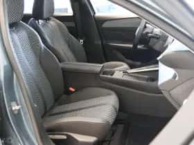 Peugeot 308 (2025) thumbnail 9