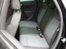 Opel Crossland (2023) thumbnail 17