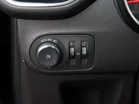 Opel Crossland (2023) thumbnail 24