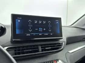 Peugeot 5008 (2021) thumbnail 23