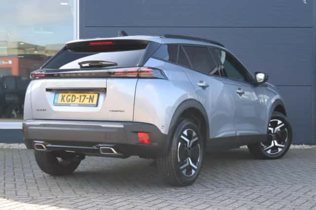 Peugeot 2008 (2025) thumbnail 3