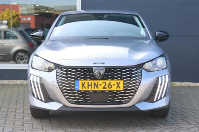 Peugeot 208 (2025) thumbnail 4