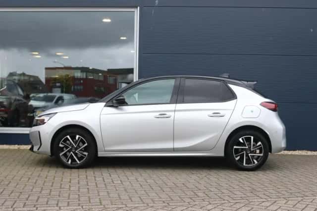 Opel Corsa (2025) thumbnail 2