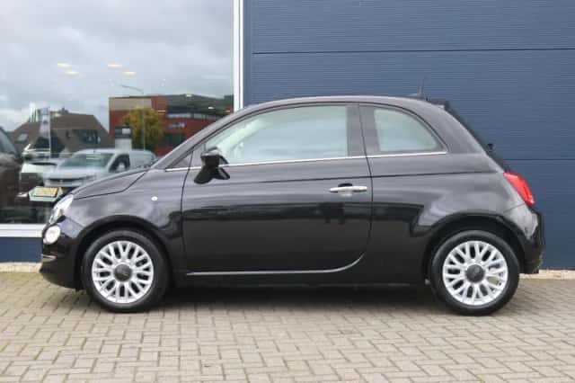 Fiat 500 (2019) thumbnail 2