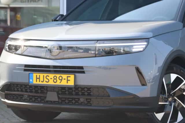 Opel Grandland (2025) thumbnail 5