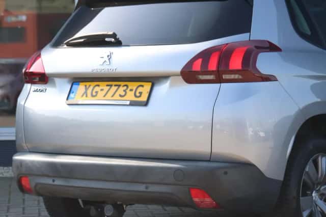 Peugeot 2008 (2019) thumbnail 6