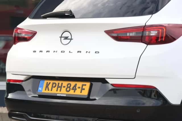 Opel Grandland (2024) thumbnail 6