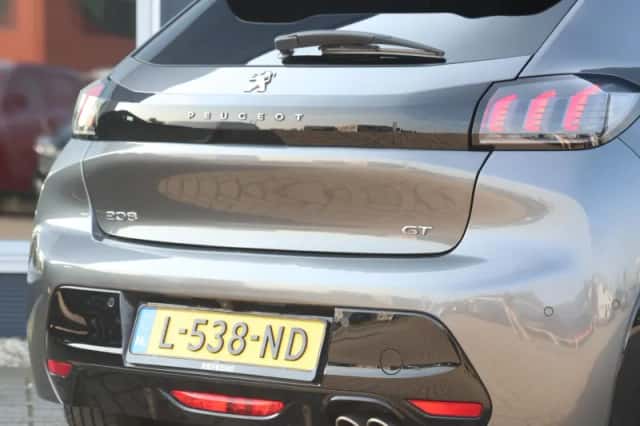 Peugeot 208 (2021) thumbnail 6