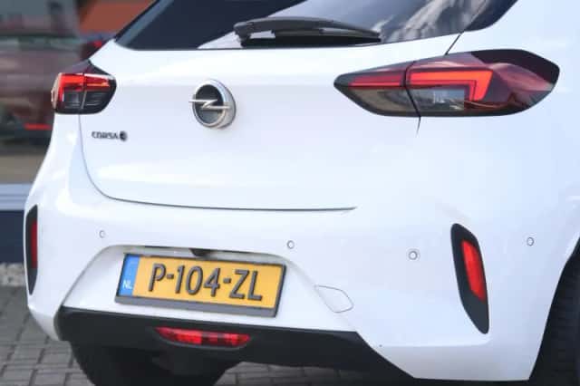 Opel Corsa-e (2022) thumbnail 6