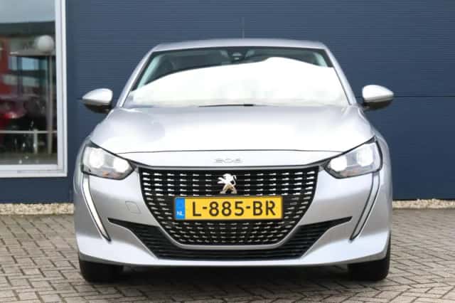 Peugeot 208 (2021) thumbnail 4