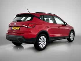 SEAT Arona (2023) thumbnail 8